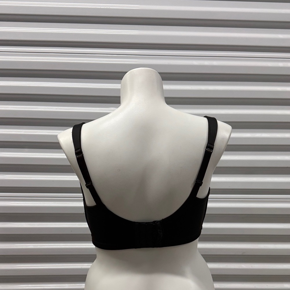 38H Black Lightly Lined T-Shirt No Wire Cacique Women's Bra - Picture 3 of 4